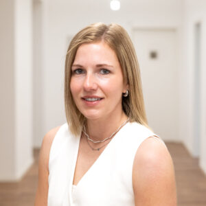 Businessporträt und Arbeitssituation bei Penne & Pabst Treuhand GmbH – Unternehmensfotografie von One More Picture.